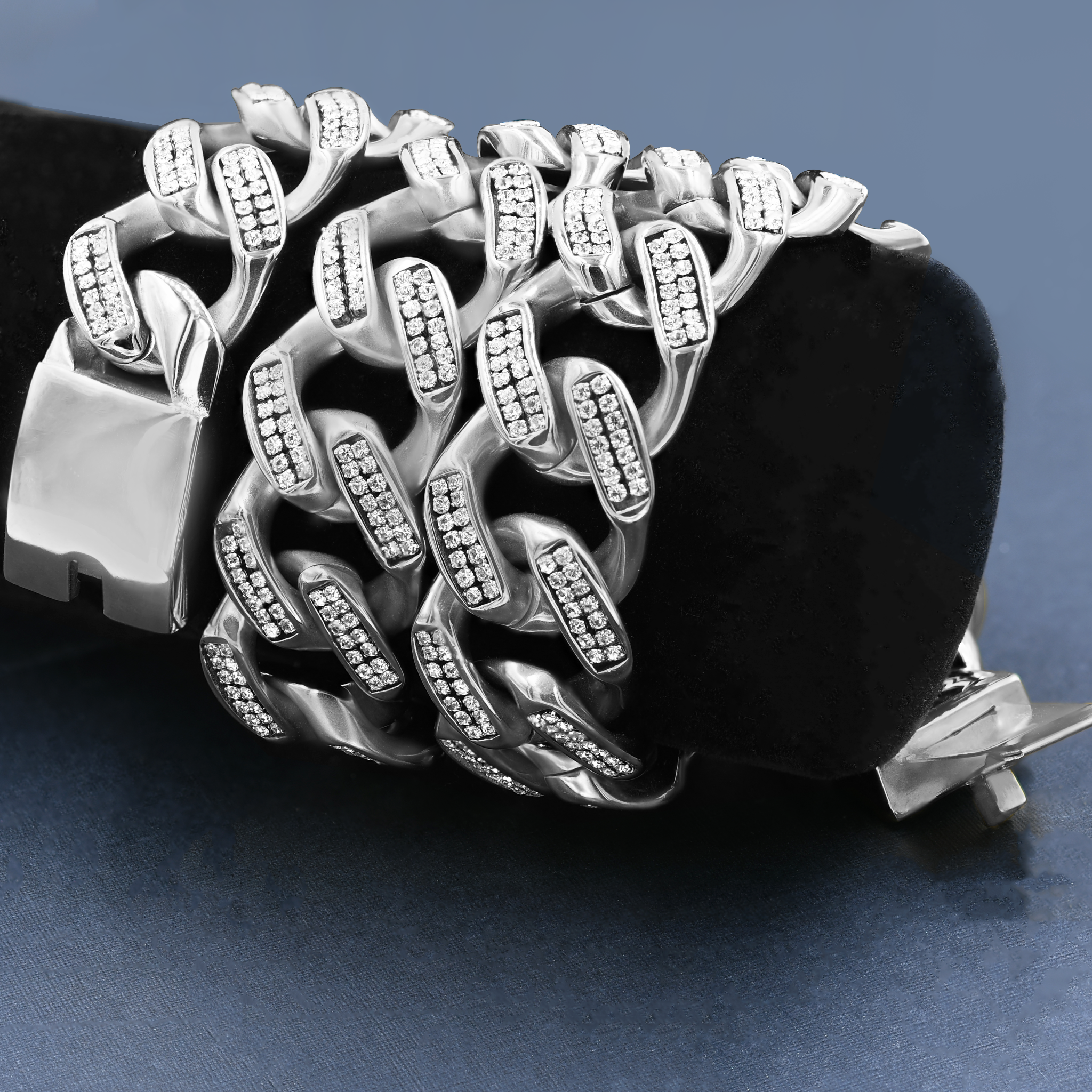 Elegant stainless steel chain with cubic zirconia stones, front view